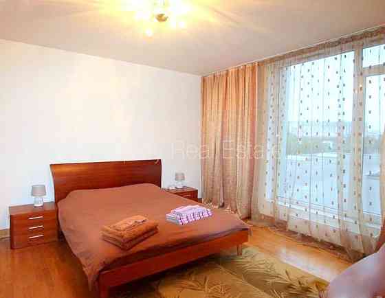 Проект - Centra Nams (Центра Намс), новостройка, благоустроенный озеленённый двор, Rīga