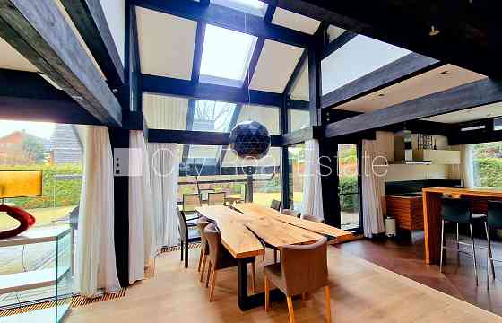 Частный дом, новостройка, благоустроенная озеленённая территория, закрытая Jūrmala