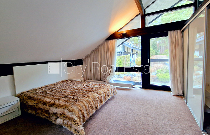 Privātmāja, jaunceltne, labiekārtota apzaļumota teritorija, slēgta teritorija, teritorijas Jūrmala - foto 11