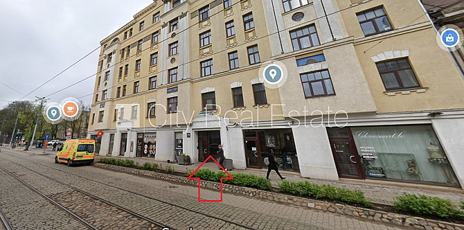 Fasādes māja, renovēta māja, slēgts pagalms, ieeja no ielas un pagalma, kāpņu telpa pēc Rīga - foto 17