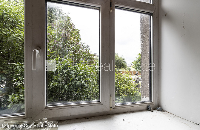 Частный дом, фасадный дом, реновированный дом, закрытый двор, территория обнесена Рига - изображение 3