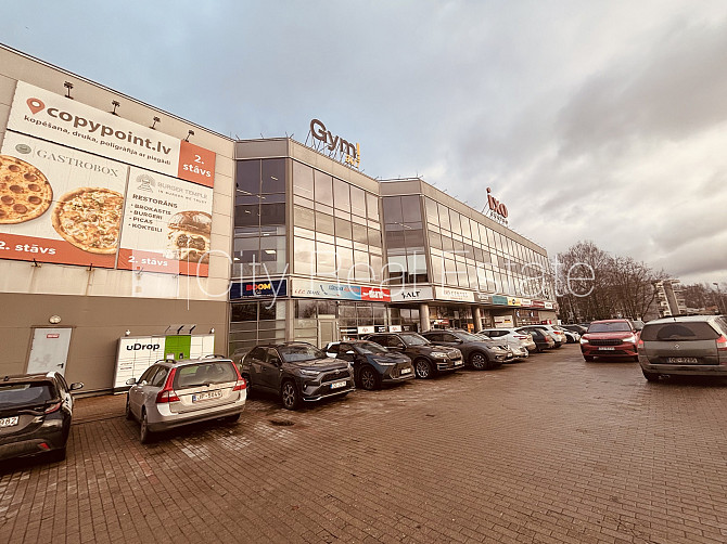 Vieta vairākām automašīnām, ieeja no ielas un pagalma, gaisa kondicionēšanas sistēma, Rīga - foto 10