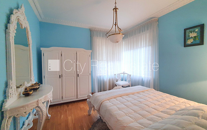 Частный дом, благоустроенный озеленённый двор, гараж на одну машину, две терассы, Юрмала - изображение 10