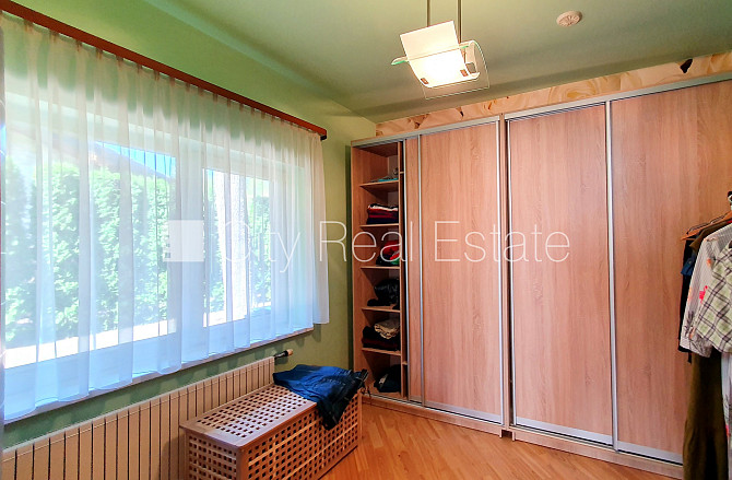 Земля в собственности, частный дом, благоустроенная озеленённая территория 1910 м2, Рига - изображение 14