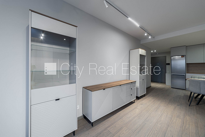 Jaunceltne, energo efektīva māja, iežogota teritorija, iespēja nomāt autostāvvietu, pazemes Rīga - foto 3