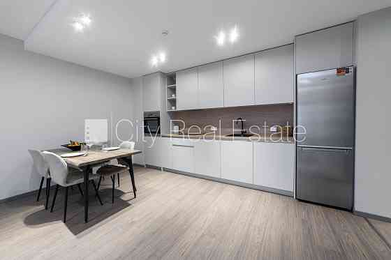 Новостройка, на подвальном этаже доступно кладовое помещение, территория Rīga