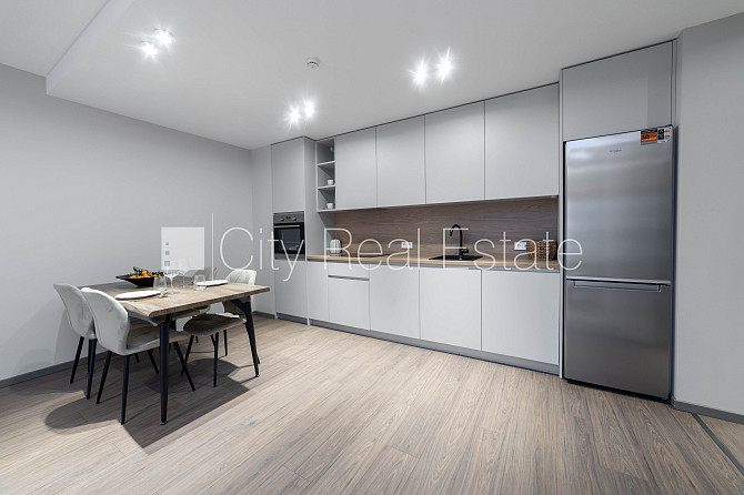 Jaunceltne, pagrabstāvā pieejama noliktava, iežogota teritorija, iespēja nomāt pazemes Rīga - foto 3