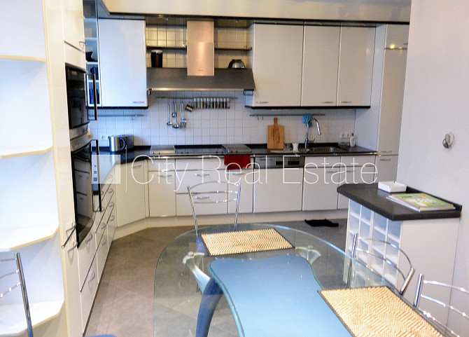 Часть дома, количество квартир в здании 2 шт., зеленая территория, территория Рига - изображение 18