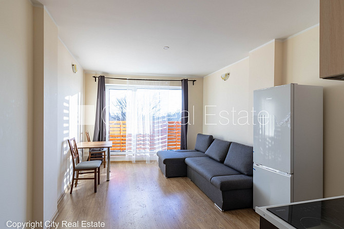 Новостройка, благоустроенная озеленённая территория, подземная стоянка, вход со Рига - изображение 3