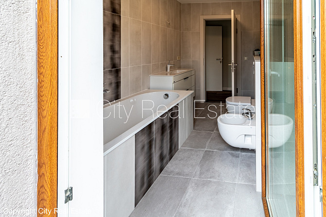 Zeme īpašumā, rindu māja, jaunceltne, dzīvokļu skaits ēkā  4 gab., keramzīta bloku sienas, Rīga - foto 18