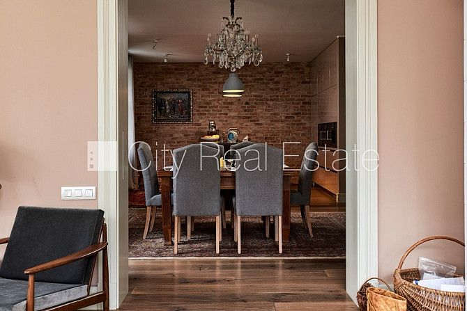 Частный дом, благоустроенная озеленённая территория, подъездная дорога покрыта Юрмала - изображение 10