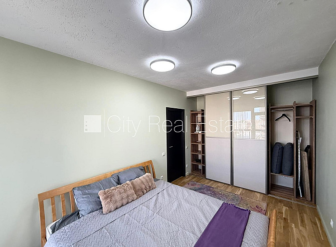 Jaunceltne, labiekārtota apzaļumota teritorija, slēgts pagalms, vieta automašīnai, ieeja no Rīga - foto 12