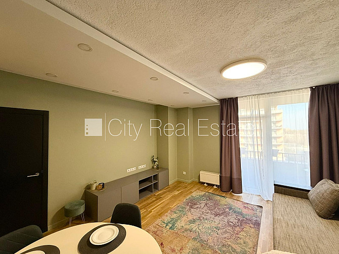 Jaunceltne, labiekārtota apzaļumota teritorija, slēgts pagalms, vieta automašīnai, ieeja no Rīga - foto 3