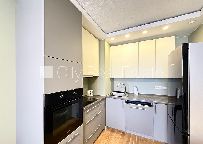 Jaunceltne, labiekārtota apzaļumota teritorija, slēgts pagalms, vieta automašīnai, ieeja no Rīga - foto 7