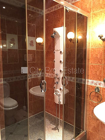 Labiekārtots apzaļumots pagalms, iežogota teritorija, terase, guļamistabu skaits 3 gab., Jūrmala - foto 12