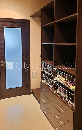 Zeme īpašumā, jaunceltne, fasādes māja, ķieģeļu mūra sienas, labiekārtota apzaļumota Jūrmala - foto 10