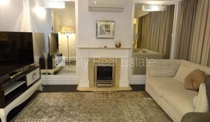 Фасадный дом, реновированный дом, гаражные ворота оснащены автоматической Рига - изображение 15