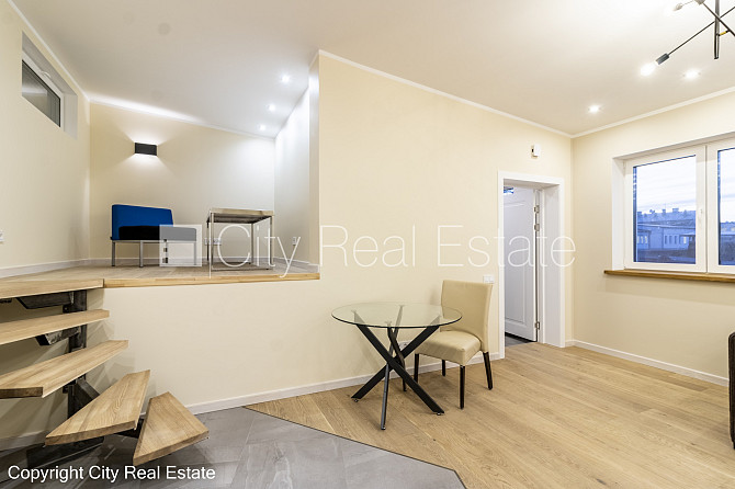 Fasādes māja, labiekārtota apzaļumota teritorija, labiekārtots apzaļumots pagalms, slēgts Rīga - foto 9