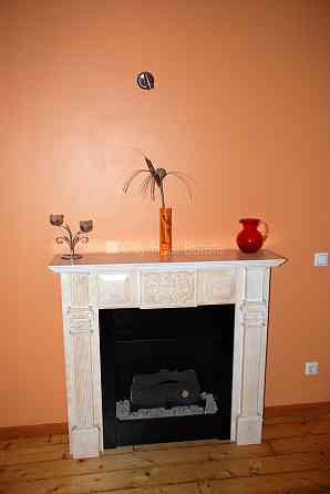 Реновированный дом, благоустроенная озеленённая территория, закрытый двор, Rīga