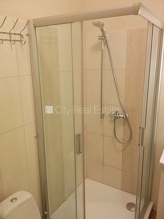 Эта квартира сдается в аренду посуточно (краткосрочная аренда), стоимость аренды Рига - изображение 19