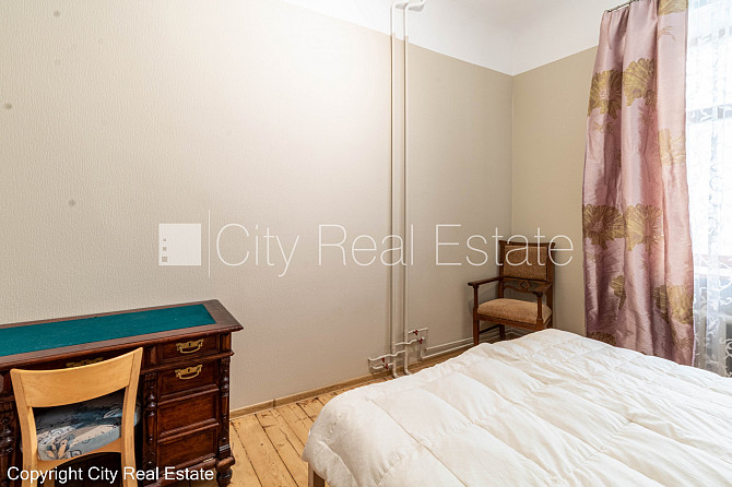 Дом во дворе, благоустроенный озеленённый двор, объект охраняет физическая Рига - изображение 10