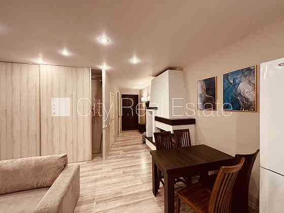 Фасадный дом, реновированный дом, закрытый двор, возможность аренды парковки, Рига