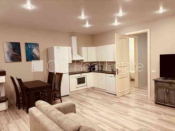 Фасадный дом, реновированный дом, закрытый двор, возможность аренды парковки, Рига