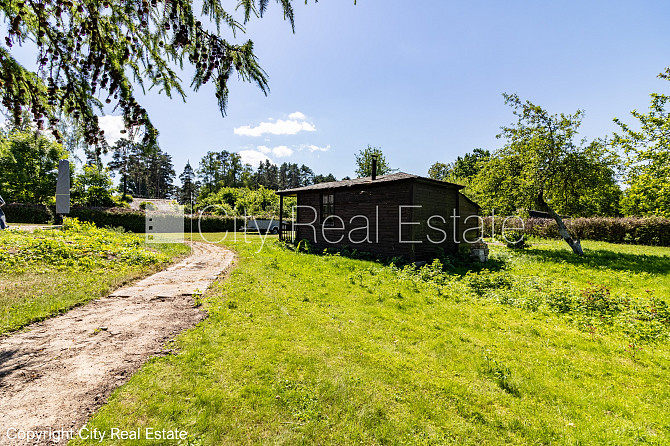 Земля в собственности, частный дом, зеленая территория 2600 м2, закрытый двор, место Юрмала - изображение 7