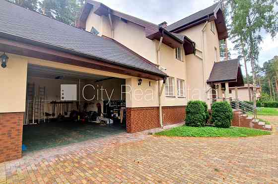 Земля в собственности, частный дом, новостройка, благоустроенная озеленённая Jūrmala