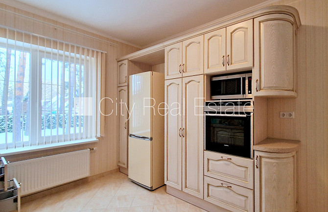 Земля в собственности, частный дом, новостройка, благоустроенная озеленённая Юрмала - изображение 15