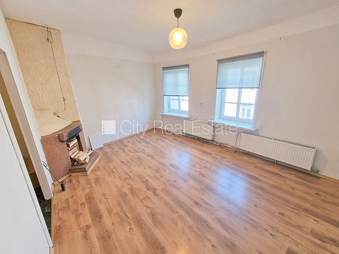 Фасадный дом, реновированный дом, закрытый двор, вход с улицы, лестничная клетка Рига - изображение 1