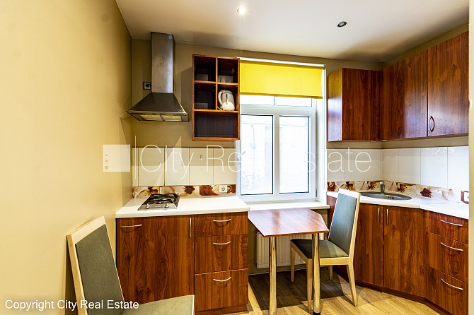 Дом во дворе, реновированный дом, благоустроенная озеленённая территория, Рига - изображение 6