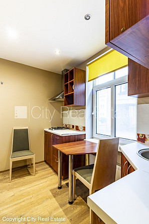 Дом во дворе, реновированный дом, благоустроенная озеленённая территория, Рига - изображение 7