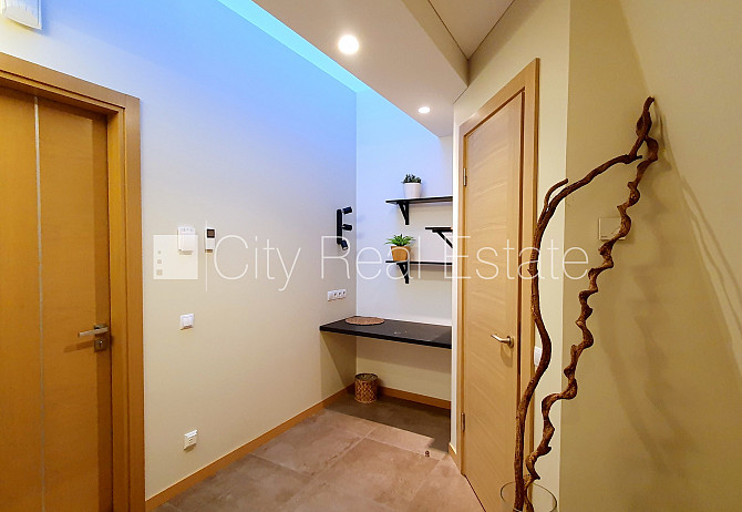 Новостройка, закрытый двор, место для машины, апартаменты люкс, лифт, количество Рига - изображение 14