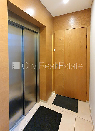 Новостройка, закрытый двор, место для машины, апартаменты люкс, лифт, количество Рига - изображение 16