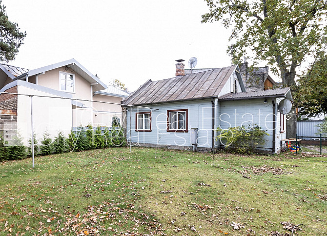 Pagalma māja, slēgts pagalms, vieta automašīnai, istabas izolētas 3 gab., viesistaba, virtuve, Jūrmala - foto 12