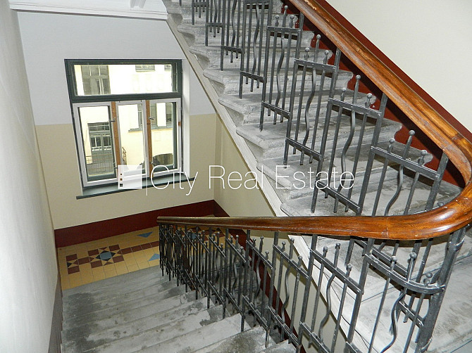 Renovēta māja, labiekārtots apzaļumots pagalms, slēgts pagalms, ir lifts, istabas izolētas 2 Rīga - foto 18