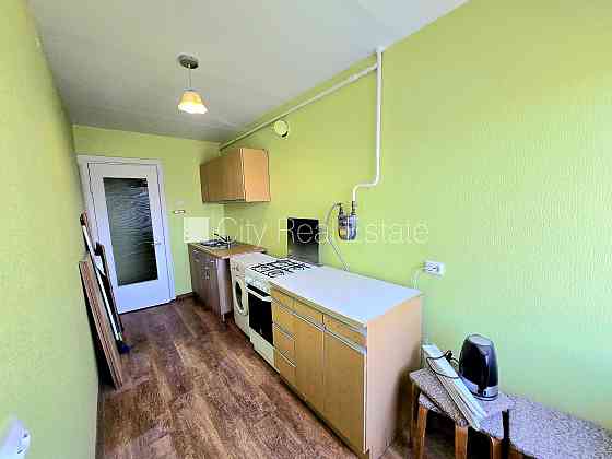 Реновированный дом, благоустроенная озеленённая территория, вход с улицы и со Салдус и район