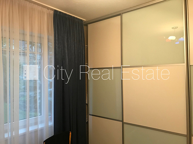 Реновированный дом, благоустроенная озеленённая территория, территория Юрмала - изображение 13