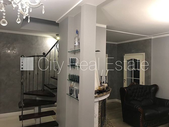 Реновированный дом, благоустроенная озеленённая территория, территория Юрмала - изображение 11