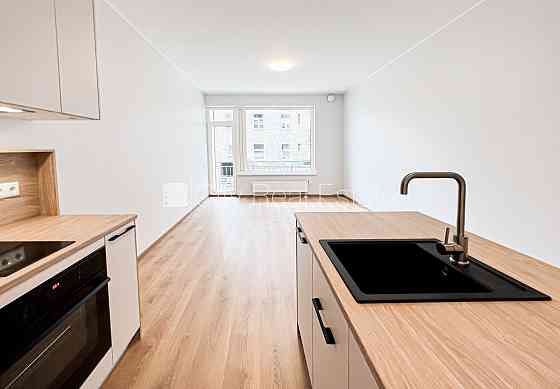 Новостройка, благоустроенный озеленённый двор, закрытый двор, возможность Rīga