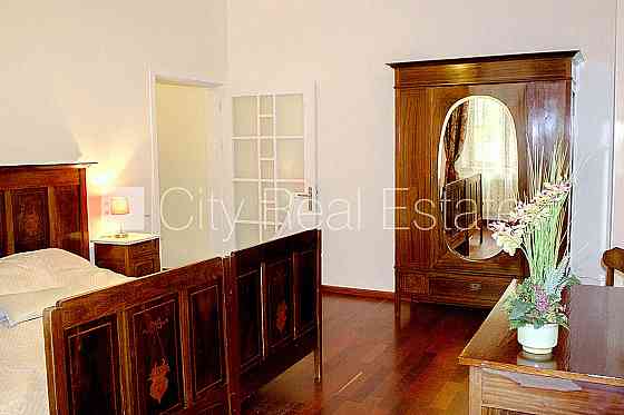 Эта квартира сдается в аренду посуточно (краткосрочная аренда), стоимость аренды Rīga