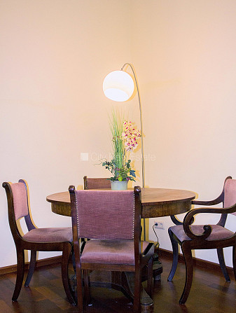 Дом во дворе, реновированный дом, закрытый двор, во дворе детская игровая Рига - изображение 11