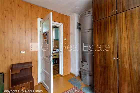 Дача, закрытая территория, место для машины, 2 шт. веранды, изолированные комнаты 4 Рига