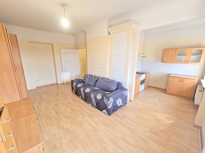 Дом во дворе, возможность аренды парковки, охраняемая автостоянка, вход с улицы и Рига - изображение 13