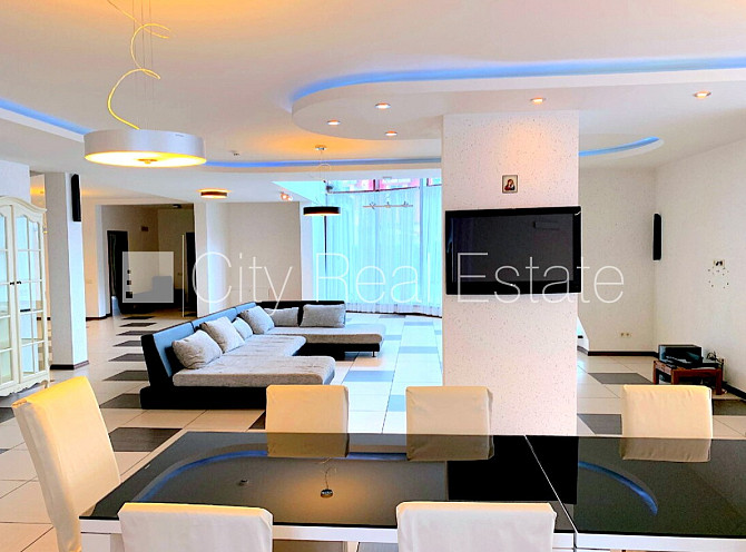 Privātmāja, labiekārtota apzaļumota teritorija 1800 m2, iežogota teritorija, teritorijas Jūrmala - foto 4