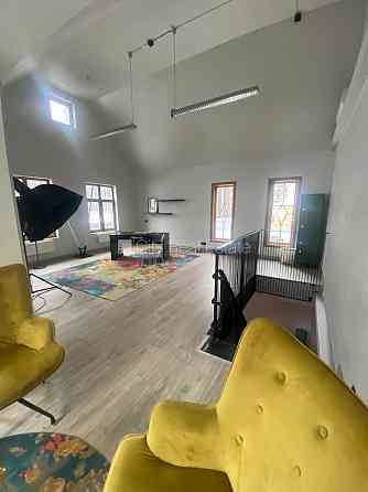 Фасадный дом, реновированный дом, вход с улицы, электрическое отопление, полная Рига