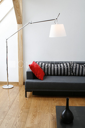 Fasādes māja, mansards, kāpņu telpa pēc kapitālā remonta, franču balkons, jumta terase, Rīga - foto 5