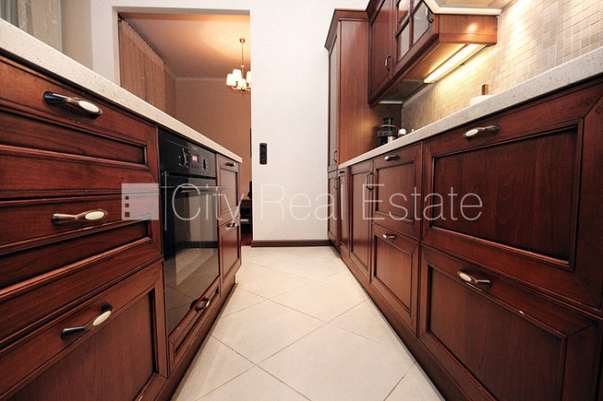 Projekts - Pulkveža Nams, fasādes māja, renovēta māja, labiekārtota apzaļumota teritorija, Rīga - foto 4