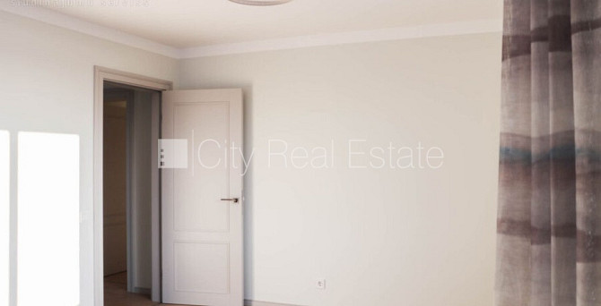 Таунхаус, реновированный дом, количество квартир в здании 2 шт., благоустроенный Рига - изображение 13